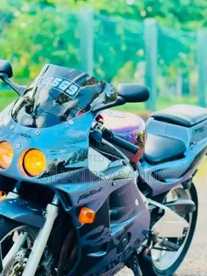 Honda CBR 250 2012 Motorbike (Used)
