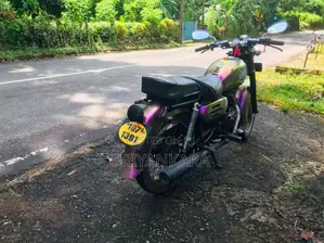 Honda CD125 TWIN 1985 Motorbike (Used)