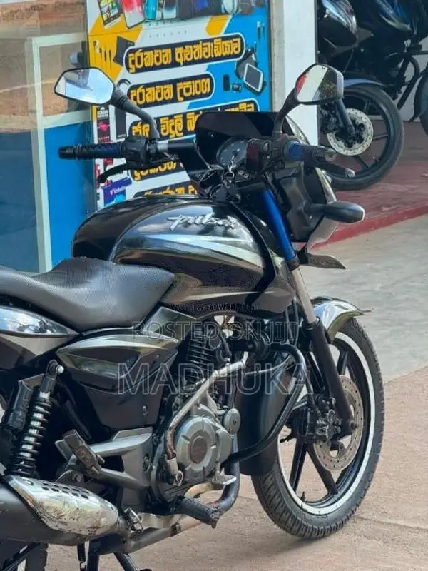 Bajaj Pulsar 150 2015 Motorbike (Used)