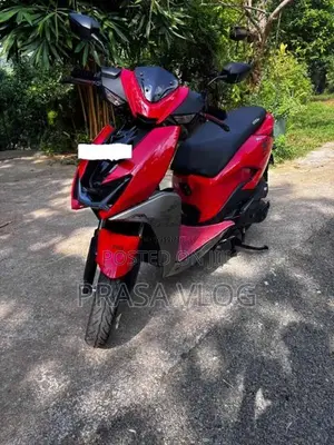 Hero Xoom 2025 Motorbike (Used)