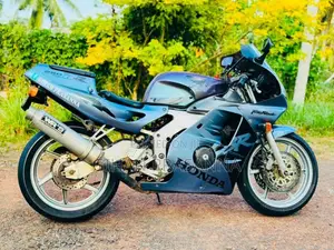 Honda CBR 250 2012 Motorbike (Used)