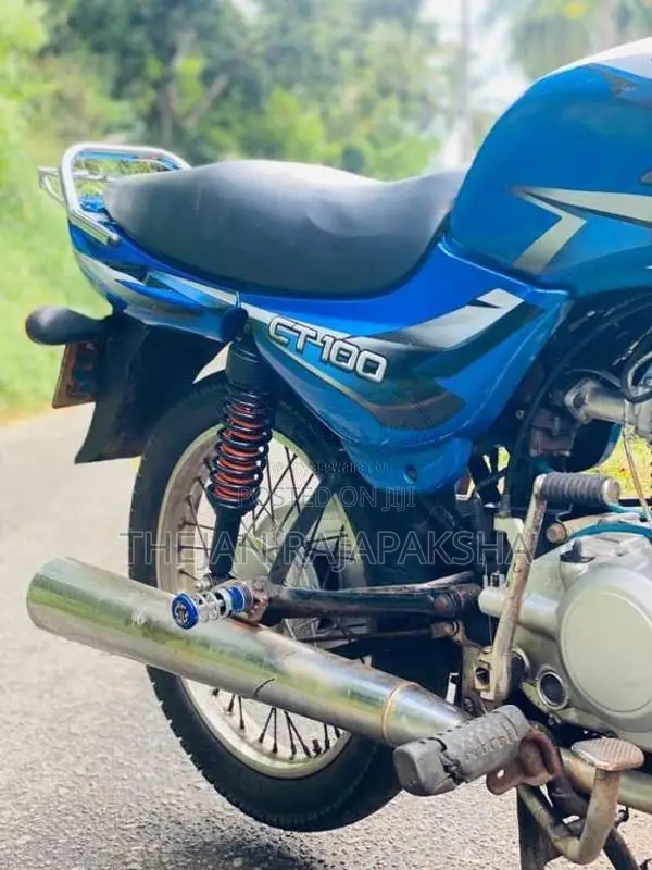Bajaj CT-100 2010 Motorbike (Used)