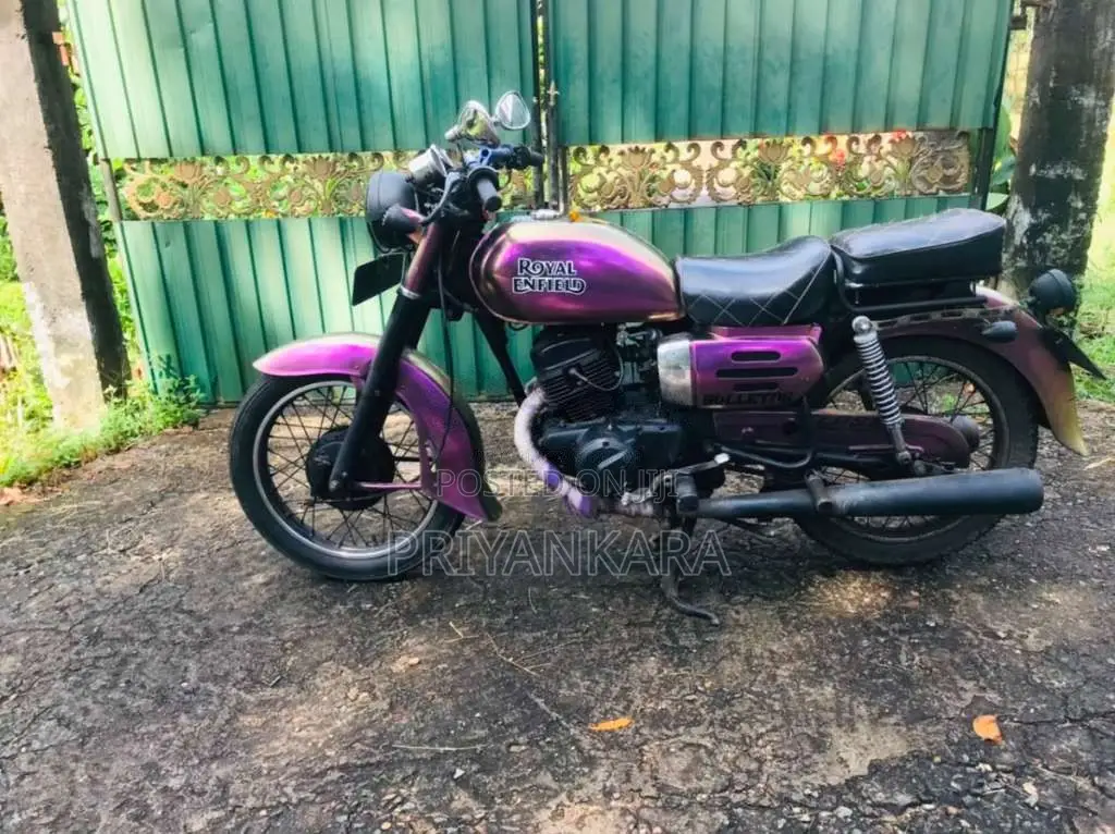 Honda CD125 TWIN 1985 Motorbike (Used)