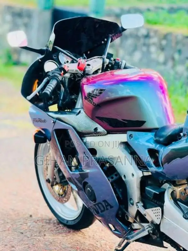 Honda CBR 250 2012 Motorbike (Used)