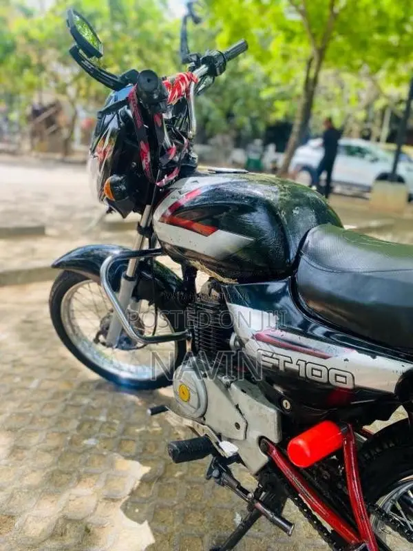 Bajaj CT-100 2005 Motorbike (Used)