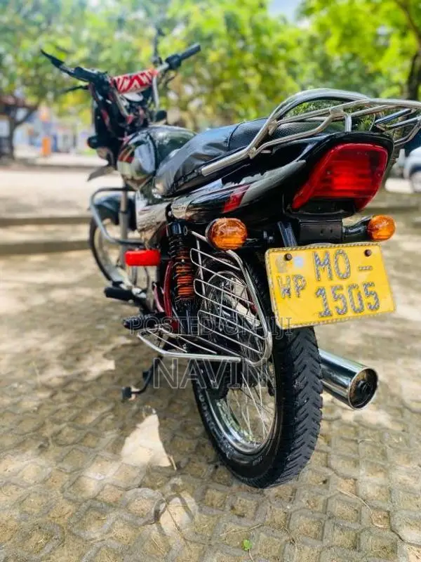 Bajaj CT-100 2005 Motorbike (Used)