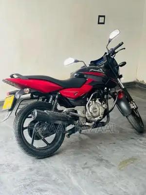 Bajaj Pulsar 150 2015 Motorbike Brand New