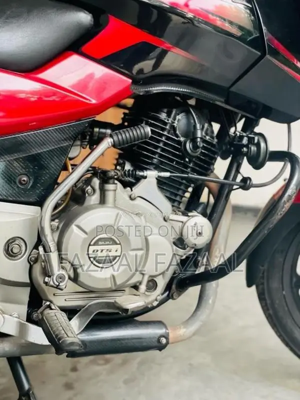 Bajaj Pulsar 150 2015 Motorbike Brand New