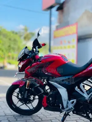 Bajaj Pulsar N160 2025 Motorbike (Used)