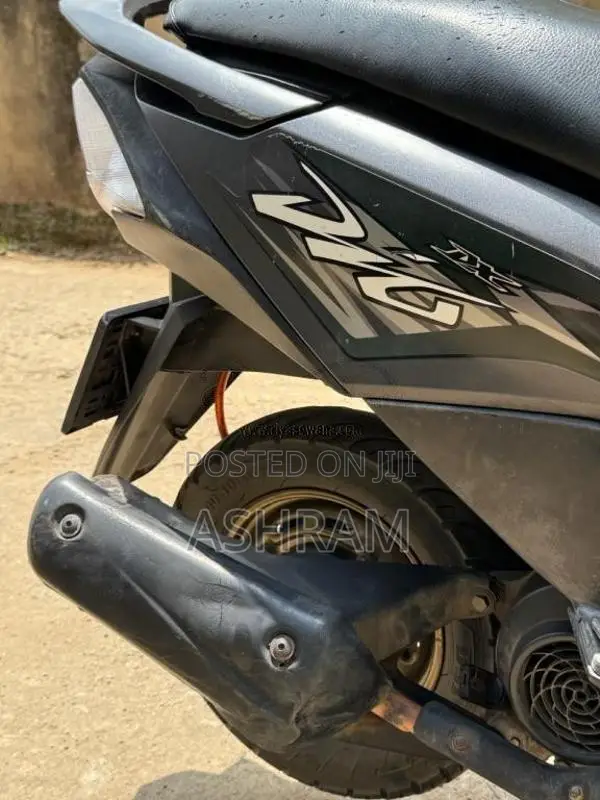 Honda Dio Dx 2019 Motorbike (Used)