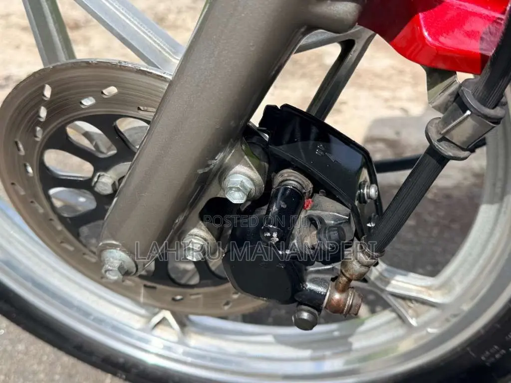 Suzuki GS125 2008 Motorbike (Used)