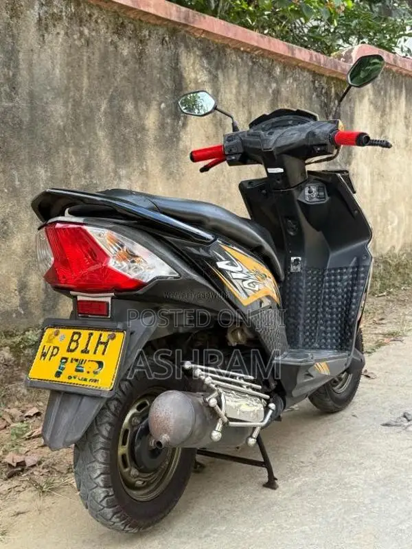 Honda Dio Dx 2019 Motorbike (Used)