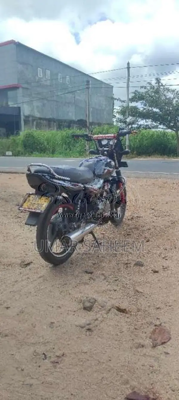 Bajaj CT-100 2006 Motorbike (Used)