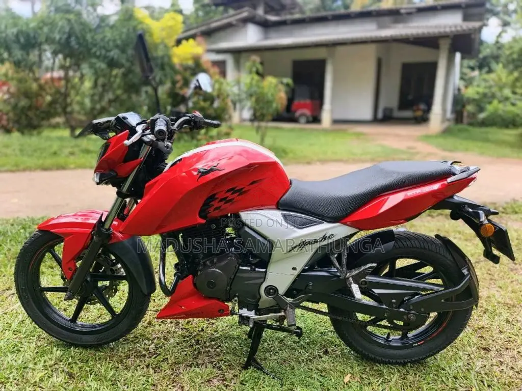 TVS Apache 2018 Motorbike (Used)