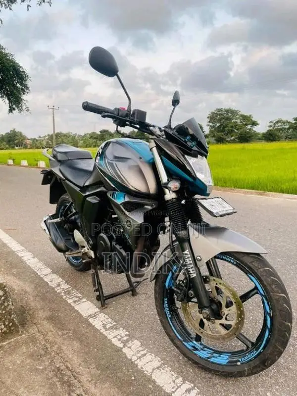Yamaha FZ-S Version 2.0 2017 Motorbike (Used)