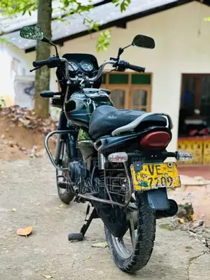 Bajaj Platina 2009 Motorbike (Used)