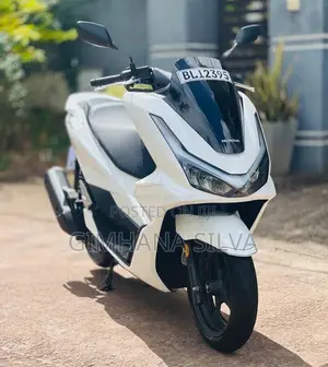 Honda Pcx 2026 Motorbike (Used)
