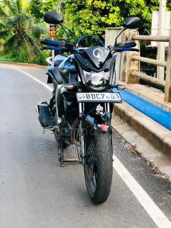 Yamaha Fz Version 2 2015 Motorbike (Used)
