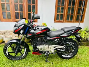 Bajaj Pulsar 2016 Motorbike (Used)