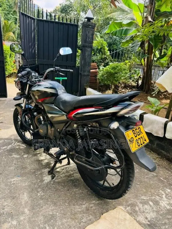 Bajaj Discover 2018 Motorbike (Used)