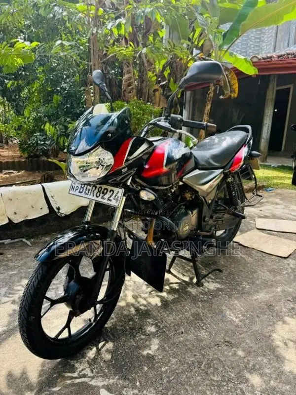 Bajaj Discover 2018 Motorbike (Used)