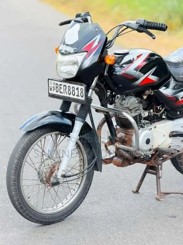 Bajaj CT-100 2016 Motorbike (Used)