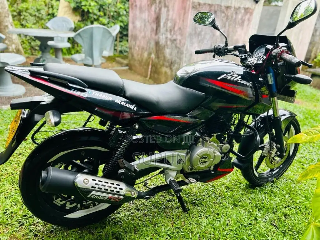 Bajaj Pulsar 2016 Motorbike (Used)