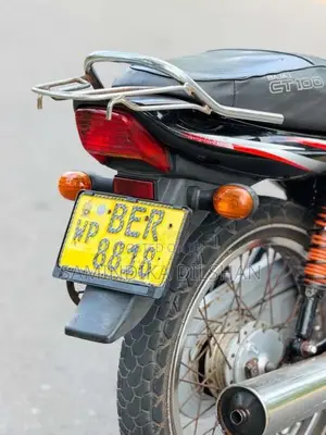 Bajaj CT-100 2016 Motorbike (Used)