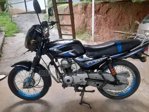 Bajaj CT-100 2010 Motorbike (Used)