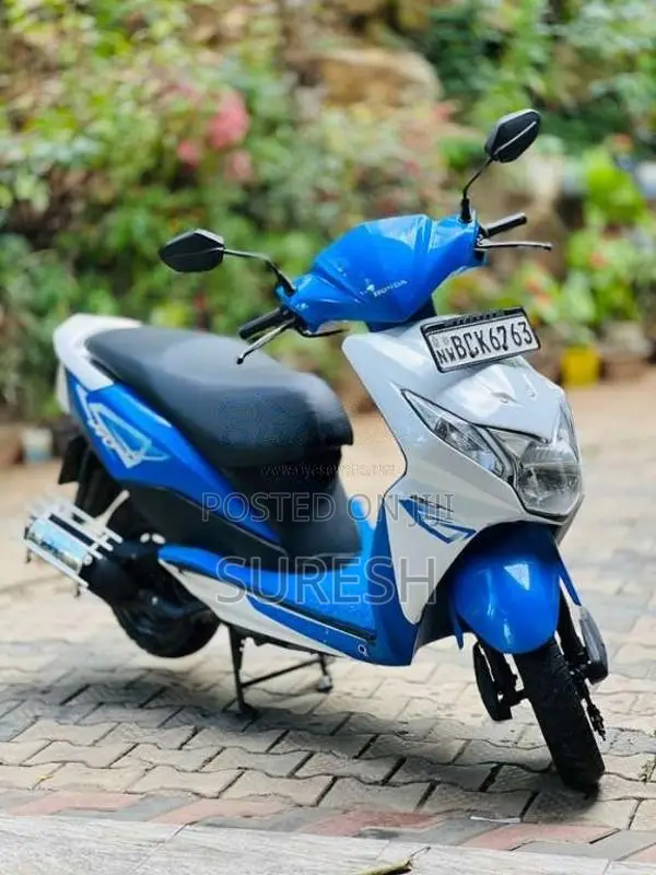 Honda Dio 2015 Motorbike (Used)