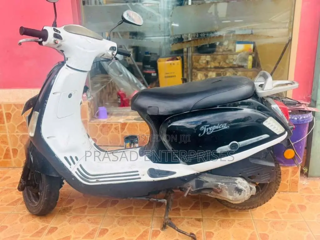 Demak TROPICA 2016 motorcycle (Used)