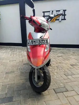 TVS Scooty Streak 2017 Motorbike (Used)