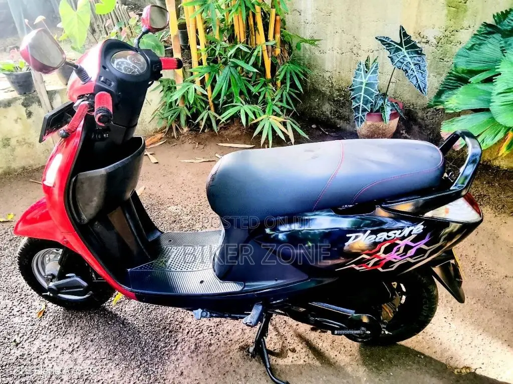 Hero Pleasure 2011 Motorbike (Used)