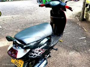 Hero Pleasure 2011 Motorbike (Used)