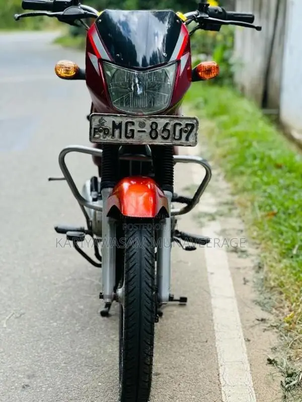 Bajaj CT-100 2005 Motorbike (Used)