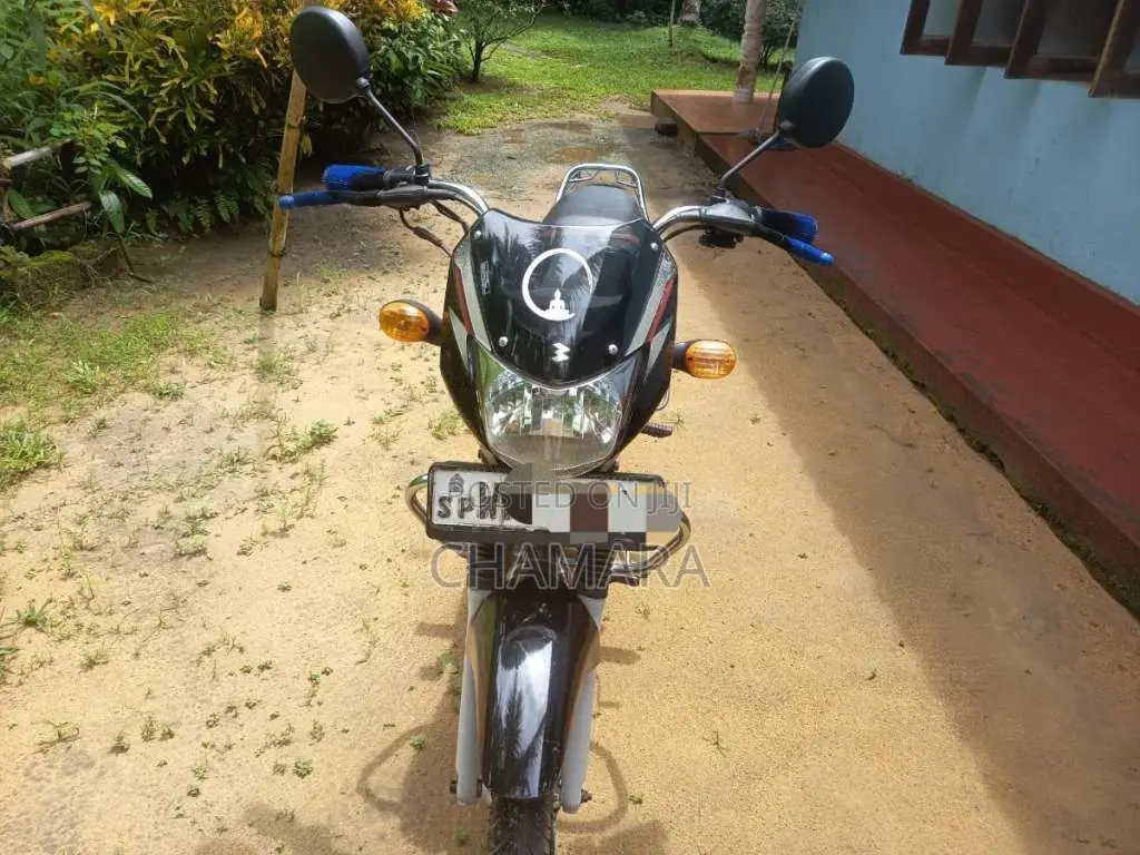 Bajaj CT-100 2010 Motorbike (Used)