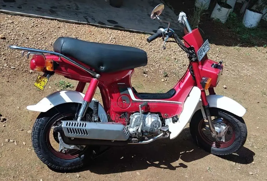 Honda Chaly 1993 Motorbike (Used)