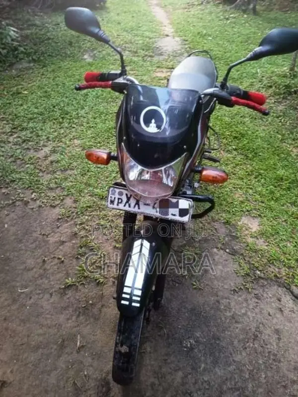 Bajaj Platina 2012 Motorbike (Used)