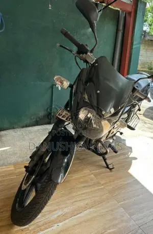 Bajaj Pulsar 2015 Motorbike (Used)