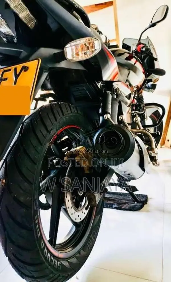 Bajaj Pulsar 2018 Motorbike (Used)