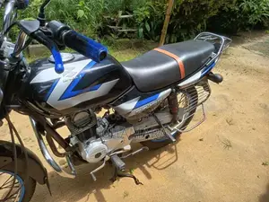 Bajaj CT-100 2010 Motorbike (Used)
