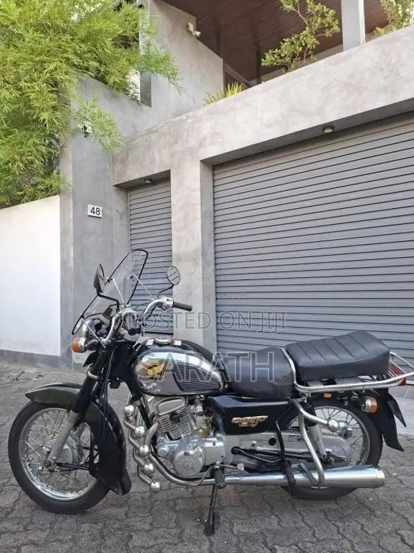 Honda Cd 125 Benly 1997 Motorbike (Used)