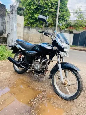Bajaj Platina 2009 Motorbike (Used)