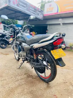 Bajaj Platina 2009 Motorbike (Used)