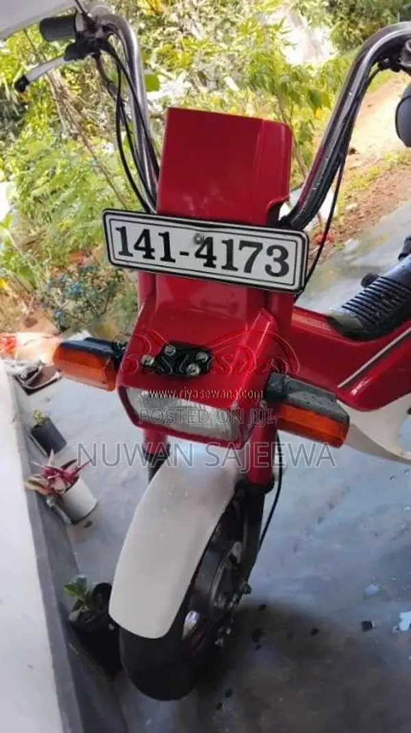 Honda Chaly 1993 Motorbike (Used)