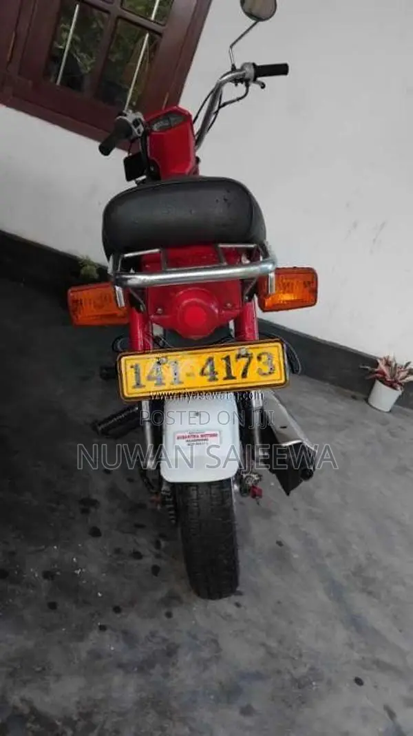 Honda Chaly 1993 Motorbike (Used)