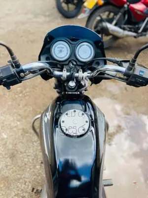 Bajaj Platina 2009 Motorbike (Used)