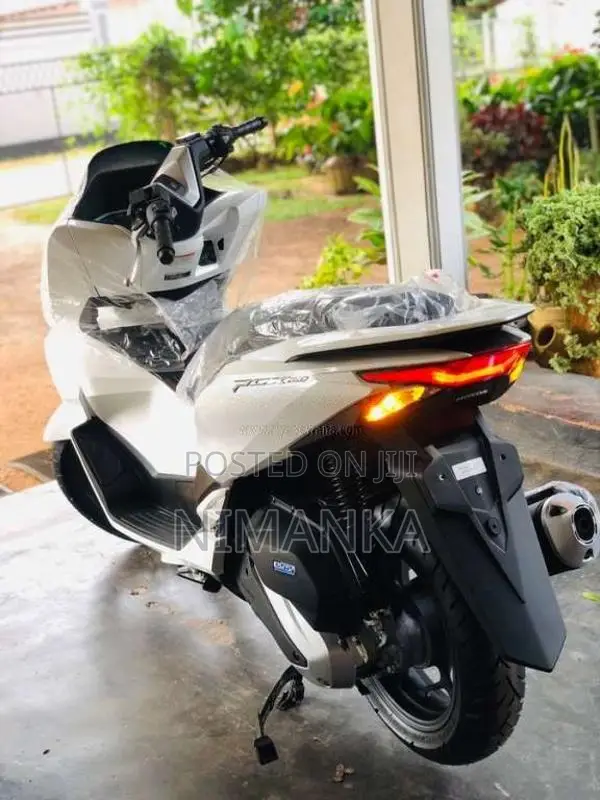 Honda PCX 160 2025 Motorbike Brand New