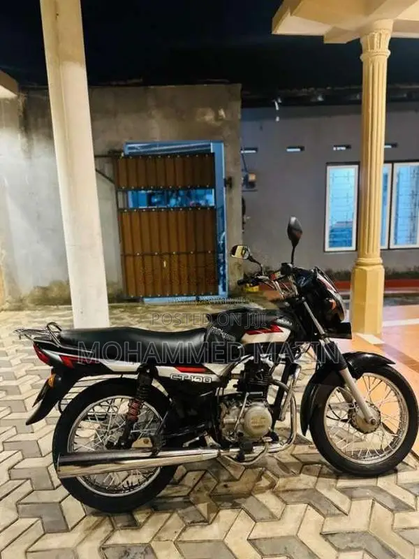 Bajaj CT-100 2012 Motorbike (Used)