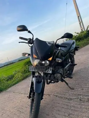 Bajaj Pulsar 2016 Motorbike (Used)